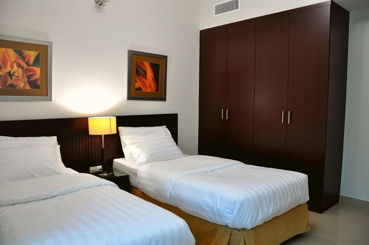 Care Holiday Homes Apartments Barsha Heights 두바이 외부 사진