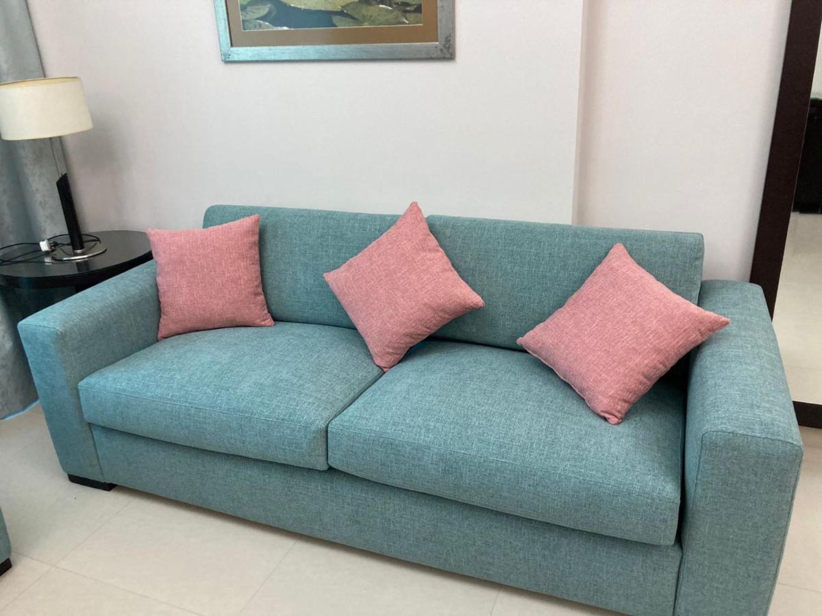 Care Holiday Homes Apartments Barsha Heights 두바이 외부 사진